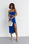 Літній костюм з топом на тонких бретелях та спідницею міді - синій цвет, L (є розміри), фото 5