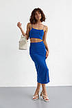 Літній костюм з топом на тонких бретелях та спідницею міді - синій цвет, L (є розміри), фото 8