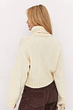 Короткий в’язаний светр з високою горловиною - кремовий цвет, M (є розміри), фото 2