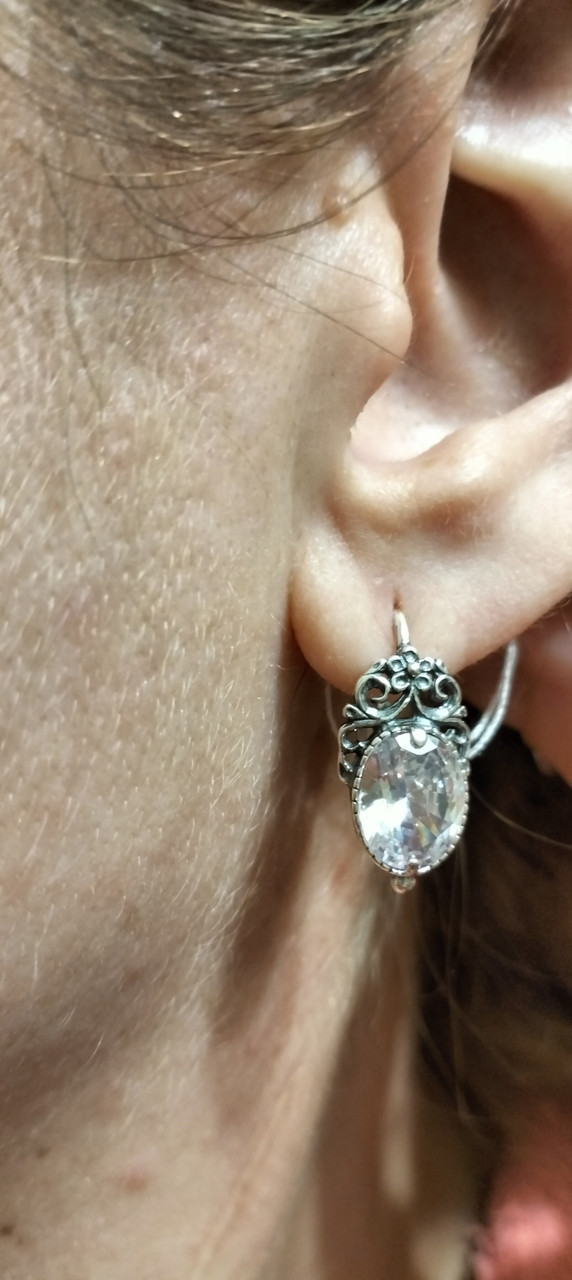 Мініатюрні срібні сережки з білим камінням, фото 1