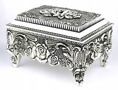 Срібна  скринька  для  прикрас  "  Букет  Роз"