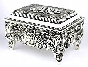 Срібна  скринька  для  прикрас  "  Букет  Роз"