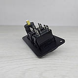 Панелі з 2 перемикачами, двома USB-портами та цифровим вольтметром., фото 3