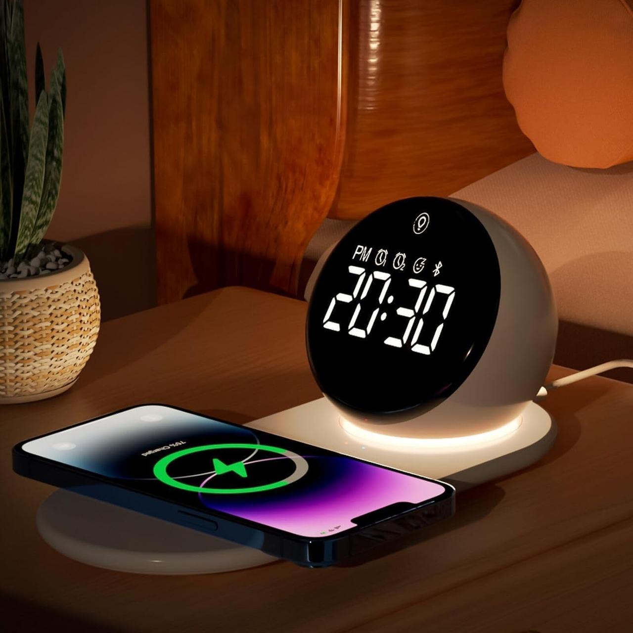 AUYLE Будильник із бездротовою зарядкою 15 Вт,регульований нічник, Bluetooth-динамік,білий шум,повтор сигналу,