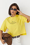 Футболка з надписом із бісеру - жовтий цвет, M (є розміри) L, фото 2
