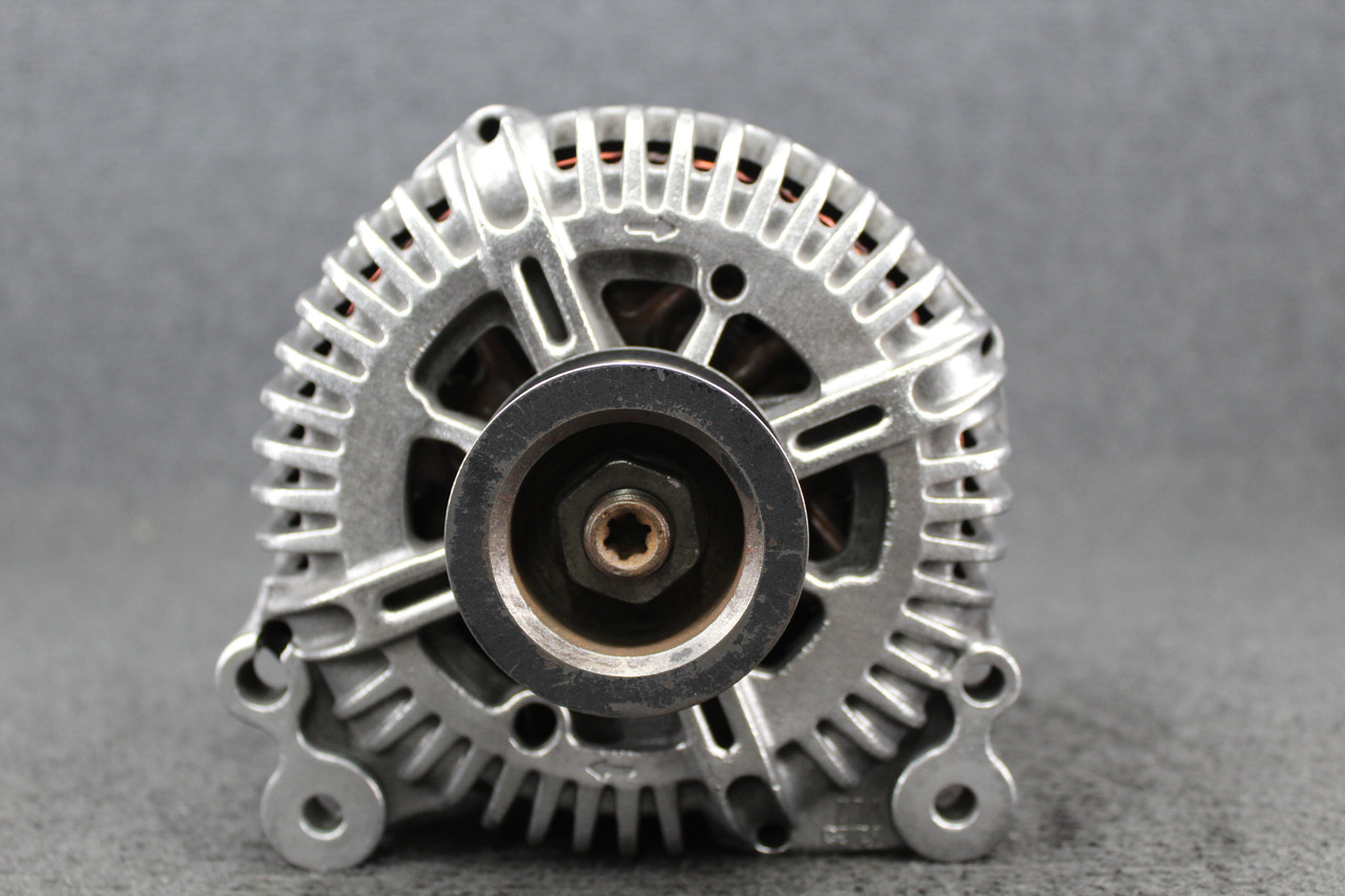 Генератор Audi A6 Q7 2.7 3.0 TDI TG17C020 059903015R, фото 1