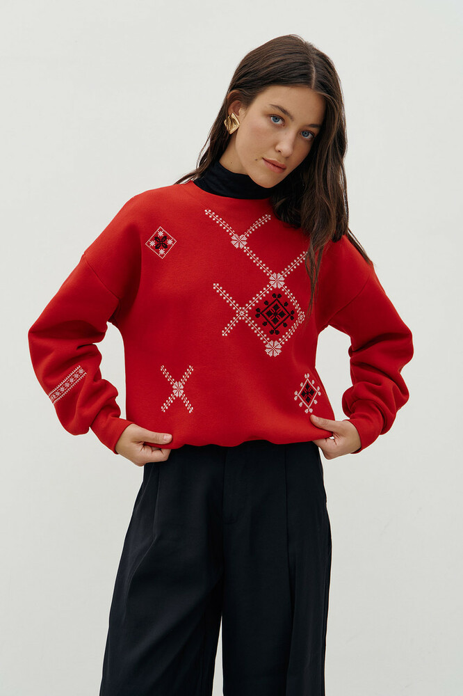 Жіночий світшот з етно-вишивкою червоний Modna KAZKA MKRM4215-1, фото 1