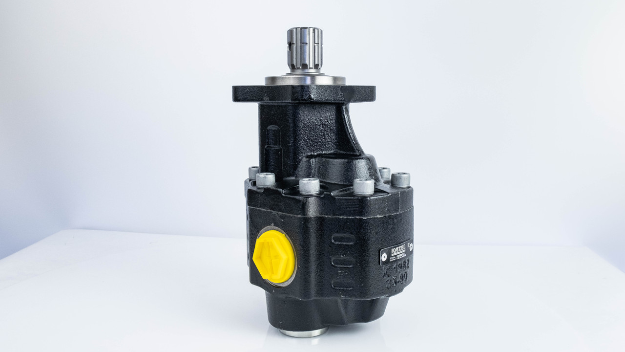 Гідронасос ISO ERCAH 90 BD (G35090SF131) шестеренний, 4 порти, V 90 см3, Pmax 230 Бар, Rpm 1800 об/хв.
