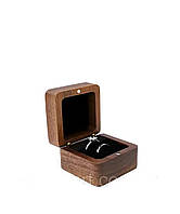 Дерев'яна коробочка футляр для 2 кілець коричнева