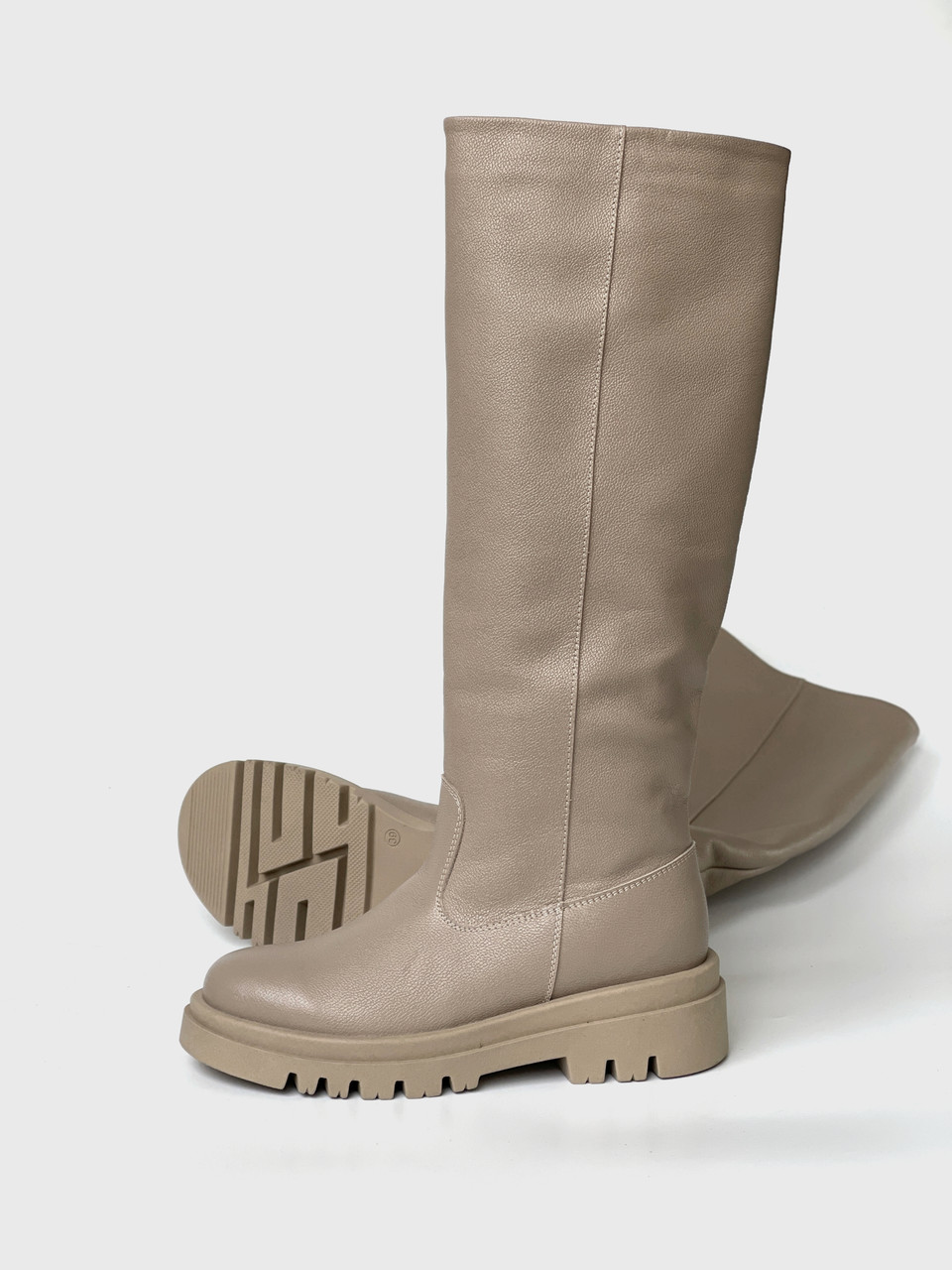 Світлі шкіряні чоботи-труби, фото 1