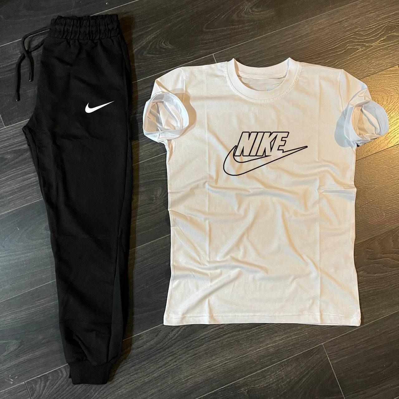 Чоловічий літній костюм Nike Футболка + Штани білий з чорним комплект Найк, фото 1