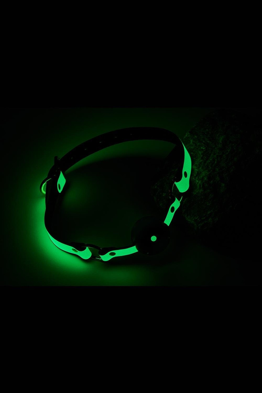 Кляп з кулькою Dreamtoys RADIANT для BDSM ігор світиться в темряві зелений силікон 4 см