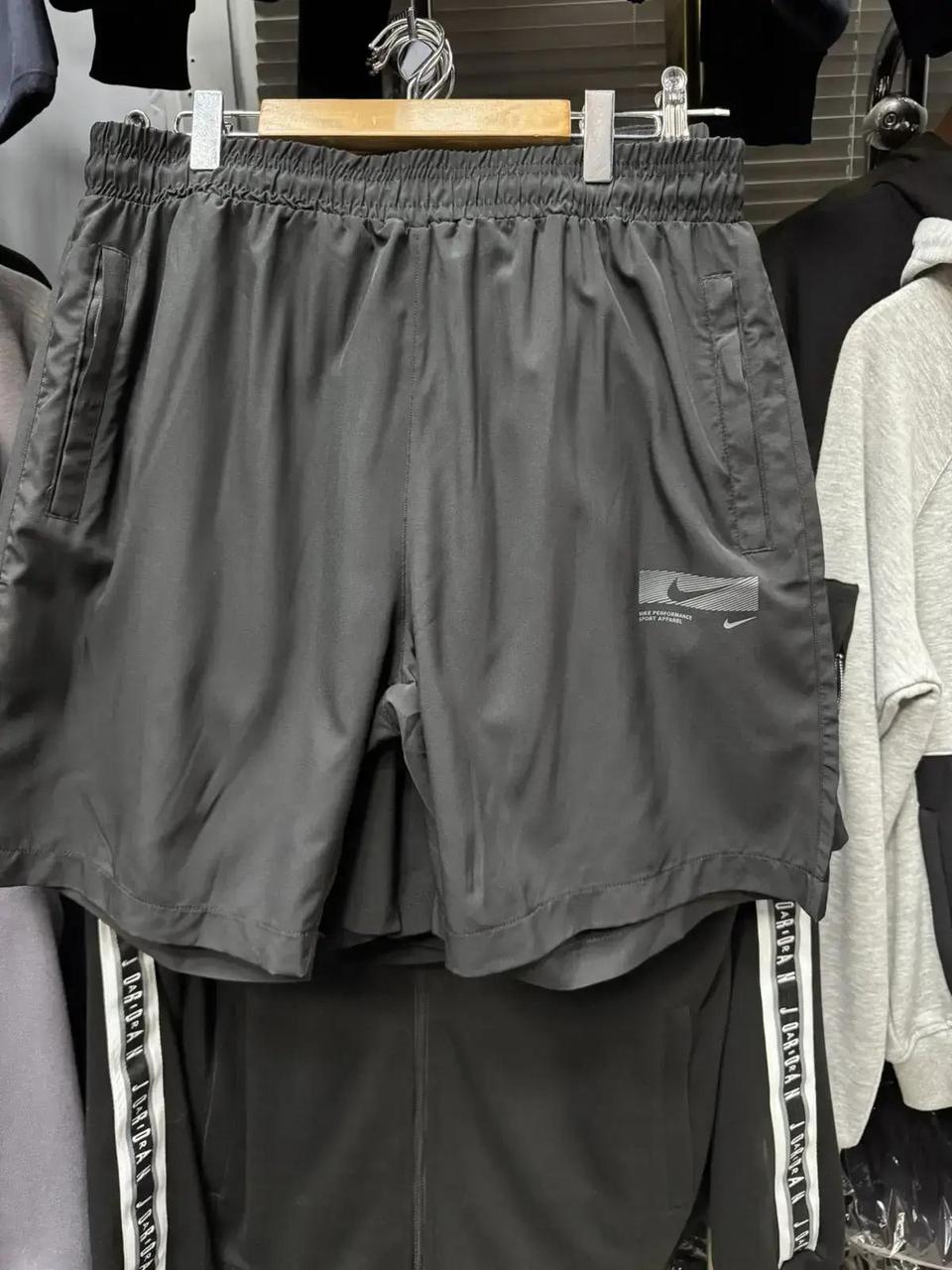 Чоловічі брендові спортивні шорти Nike (Найк) Nike-23-04, чоловічі повсякденні чорні. Чоловічий одяг, фото 1