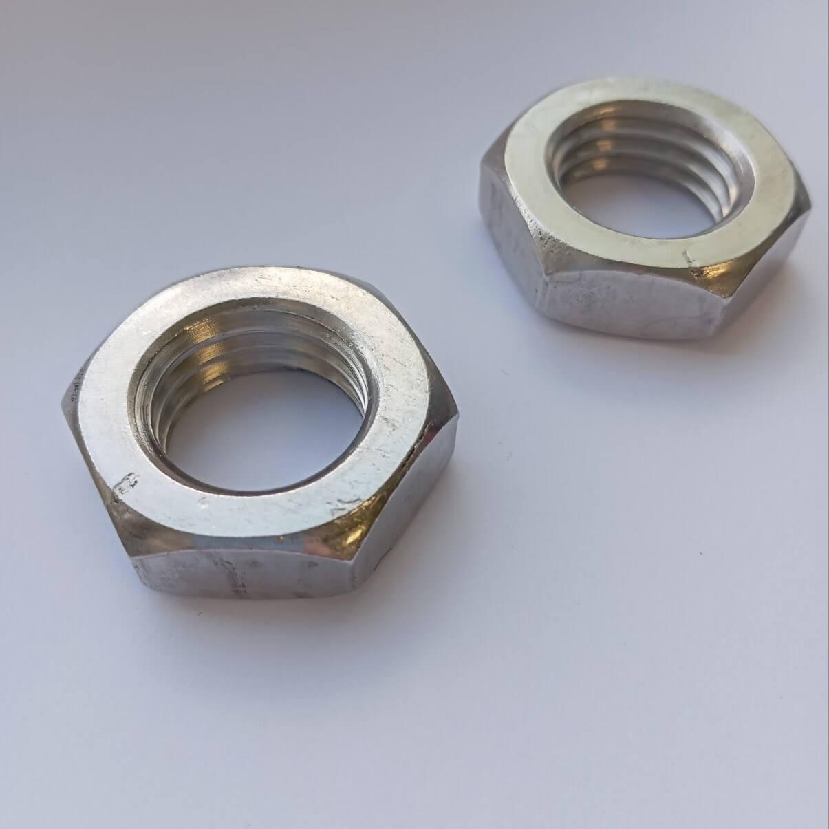 DIN 439B Гайка низька шестигранна з фаскою 05 цинк