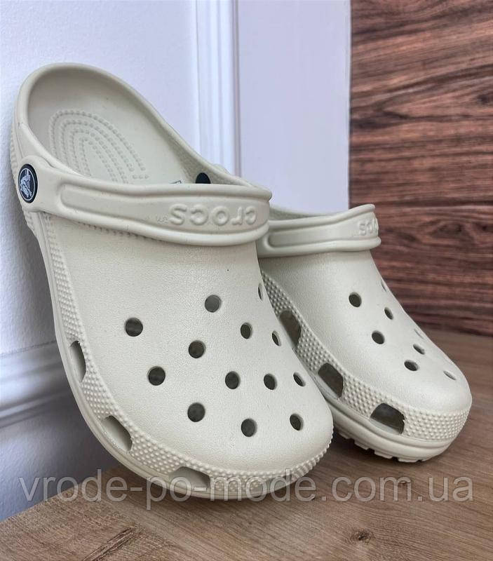 Підліткові та жіночі крокси унісекс колір молочний, медичні сабо Crocs Classic, взуття для медиків та фармацевтів, оригінал, фото 1