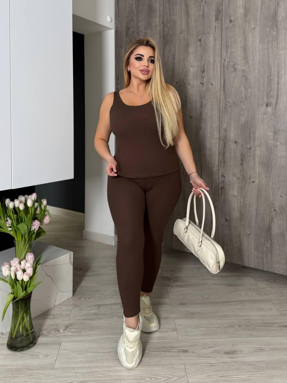 Жіночий трикотажний костюм в рубчик великого розміру plussize 48-62 майка і легінси