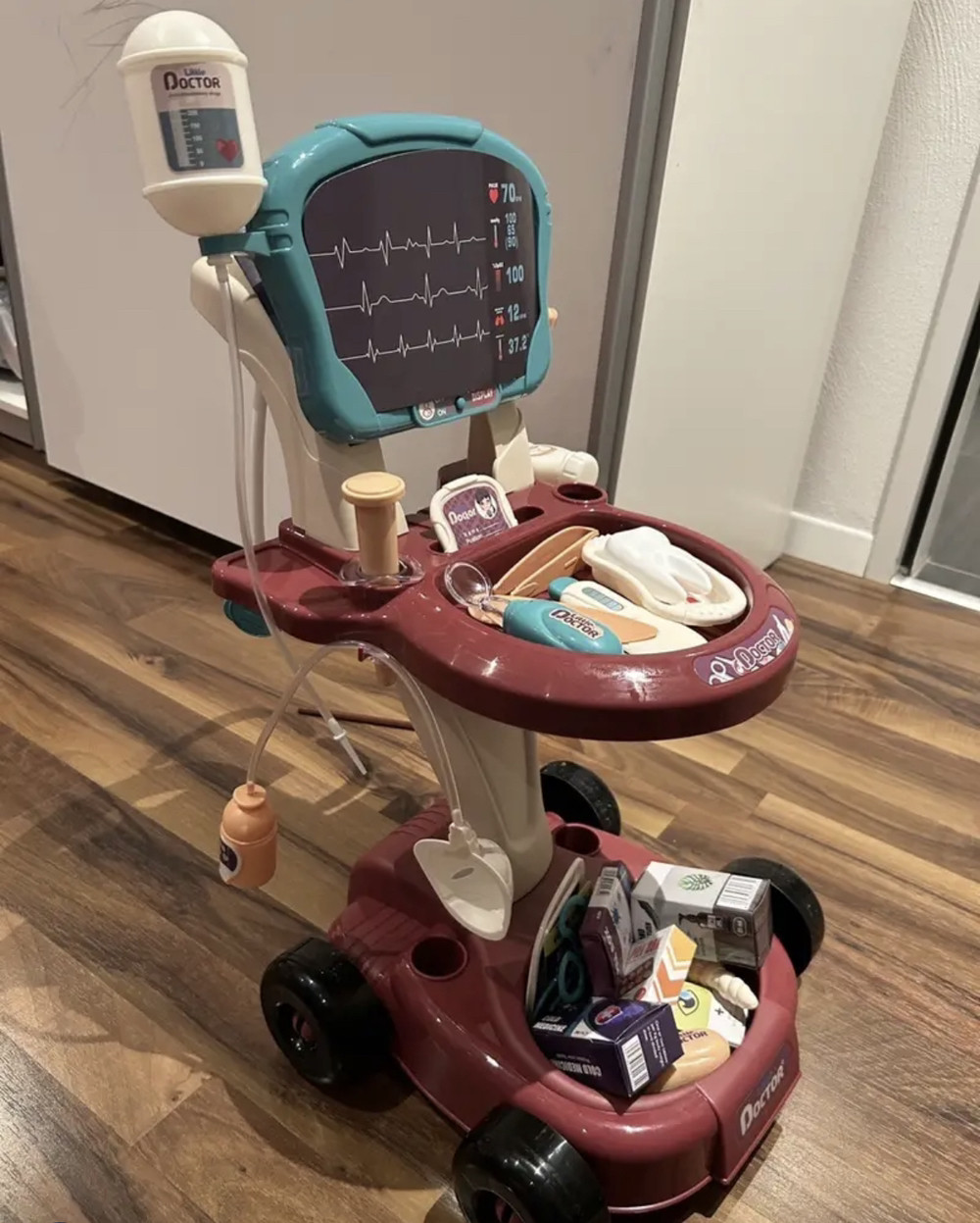 Дитячий набір лікаря 660-88 на 19 предметів, фото 1