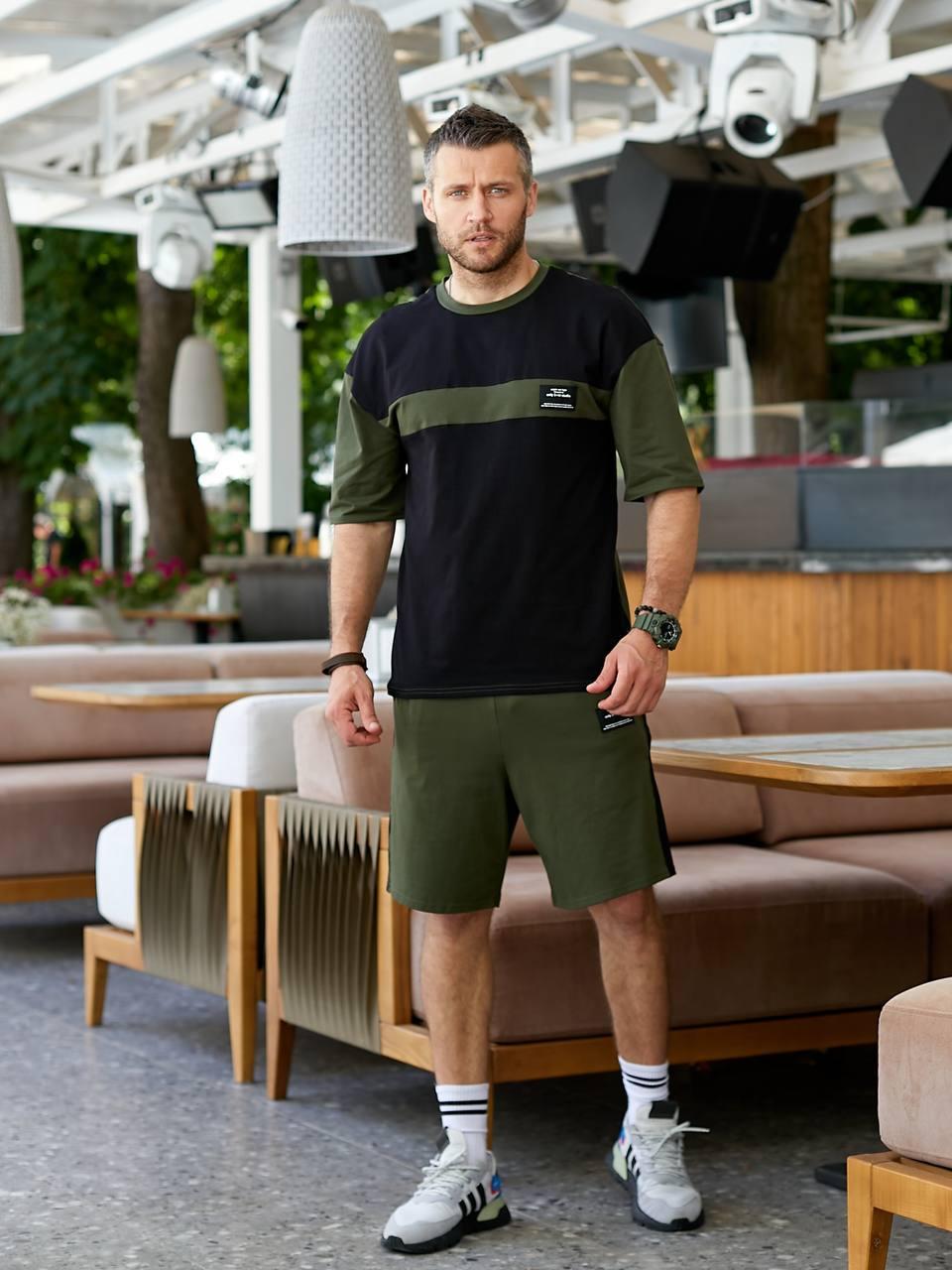 Костюм чоловічий літній бавовняний спортивний і прогулянковий: футболка та шорти з кишенями, фото 1