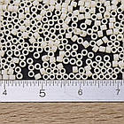 Бісер Японський MIYUKI Delica DB0883 11/0, Matte Opaque Dark Cream AB, 1000 шт./5г, (УТ100032414), фото 3