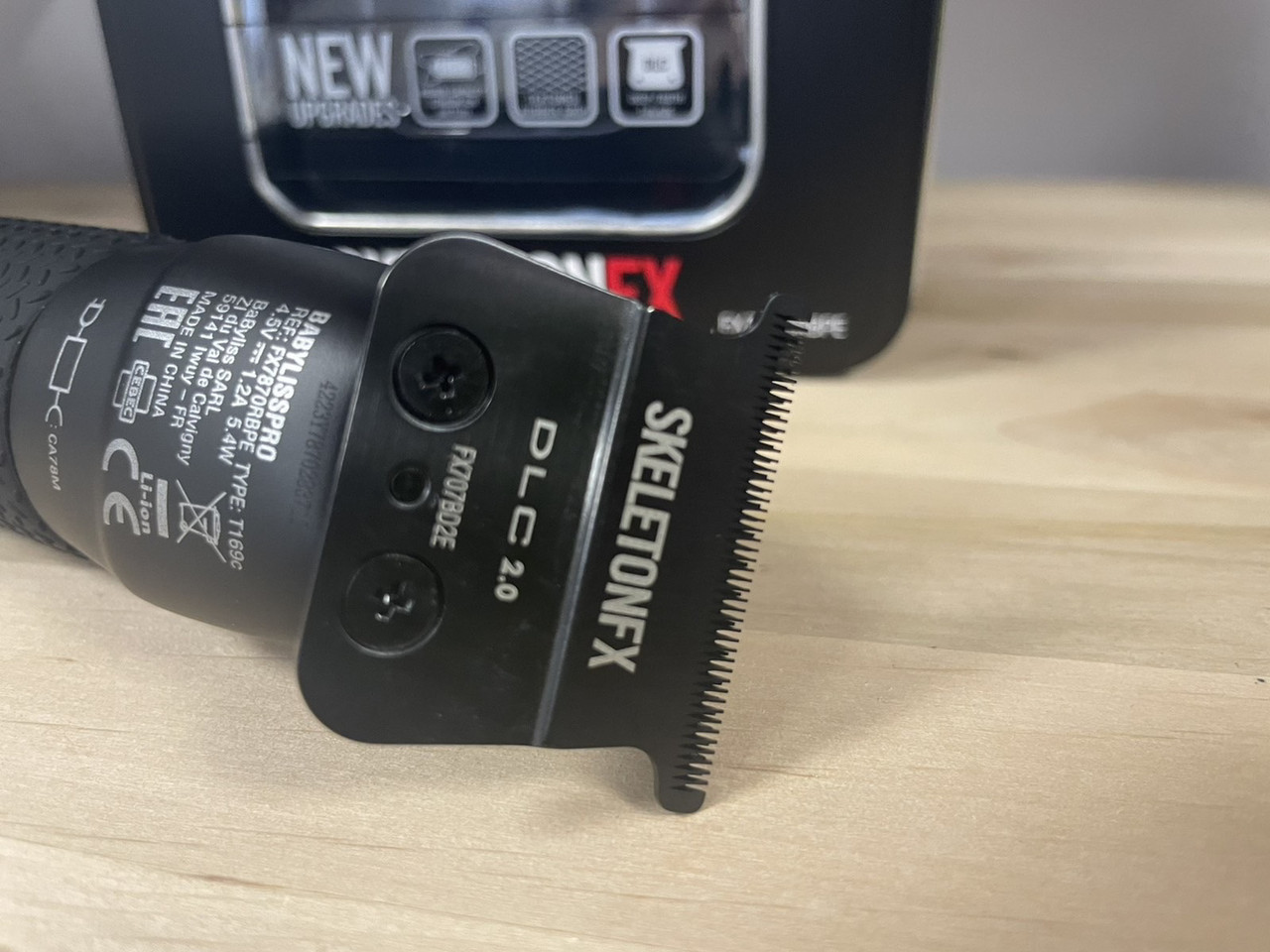 Тример BaByliss Skeleton PRO FX7870RBPE Boost+ Black&Red