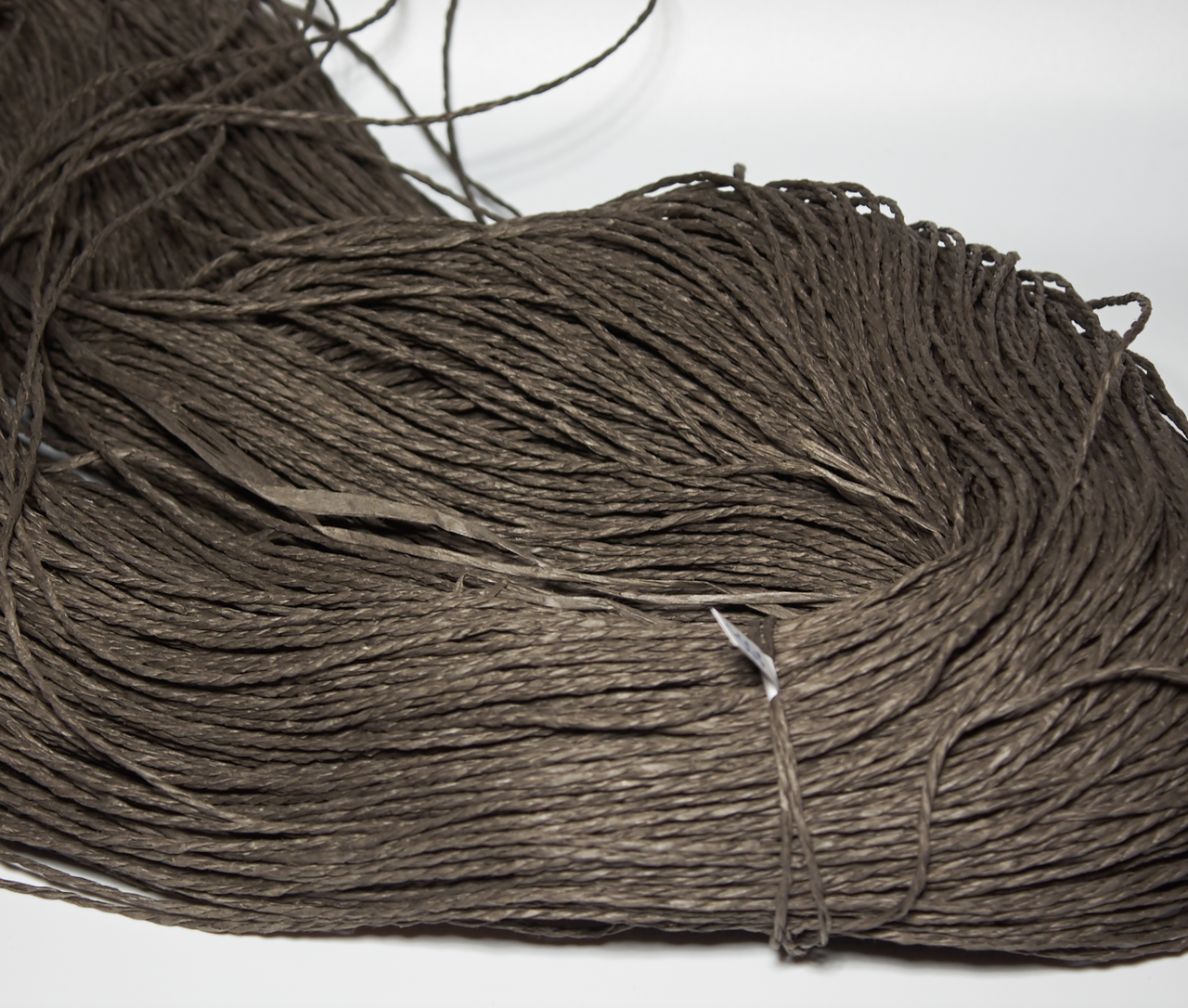 Рафія(соломка)-10019 графіт з зеленцою, фото 1