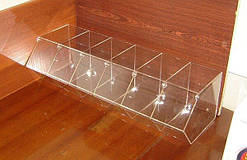 Диспенсер на 6 комірок з окремими кришками