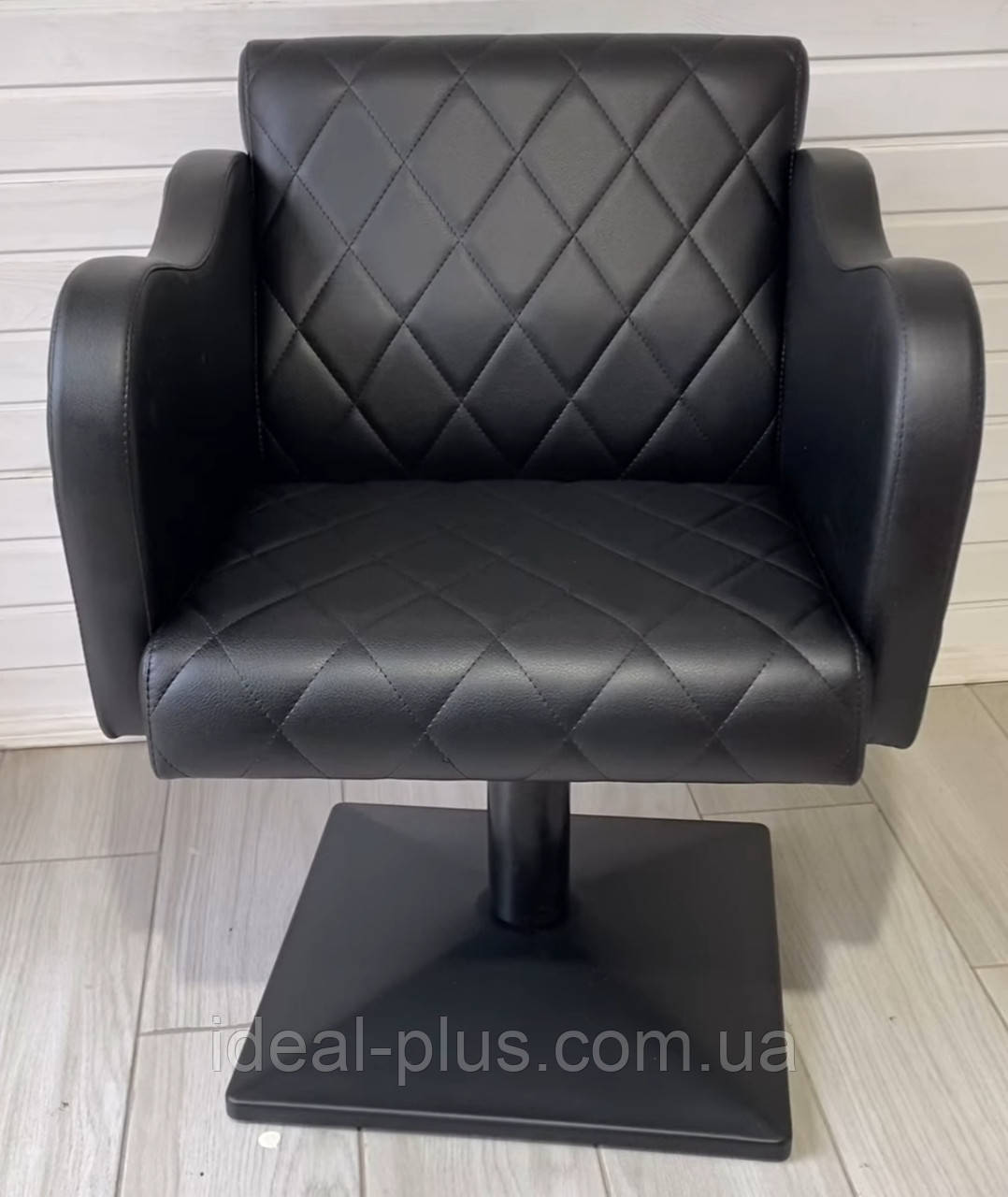 Перукарське крісло Кетрін BLACK крісло для клієнтів перукаря