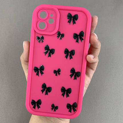 Чохол для iPhone 11 чохол з високими бортами з чорними бантиками на телефон айфон 11 малиновий q05t, фото 1
