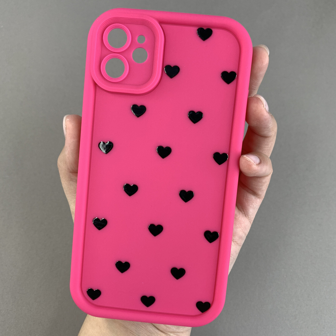 Чохол для Apple iPhone 11 чохол з високими бортами з сердечками на телефон айфон 11 малиновий q06e