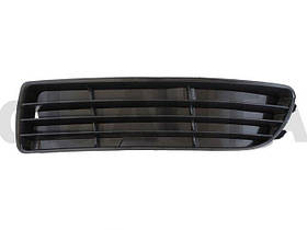 Audi A4 95-98 передня решітка бампера ліва сторона