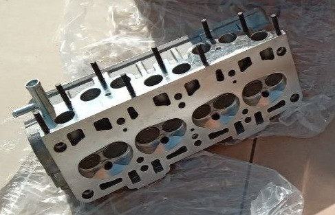 Головка блоку циліндрів Сенс 1,4 інжектор (у зборі) Grog Корея