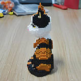 3D Конструктор Триколірна кішка RESTEQ — об’ємна модель з 1300 міні-деталей, 13×8×18 см, фото 4