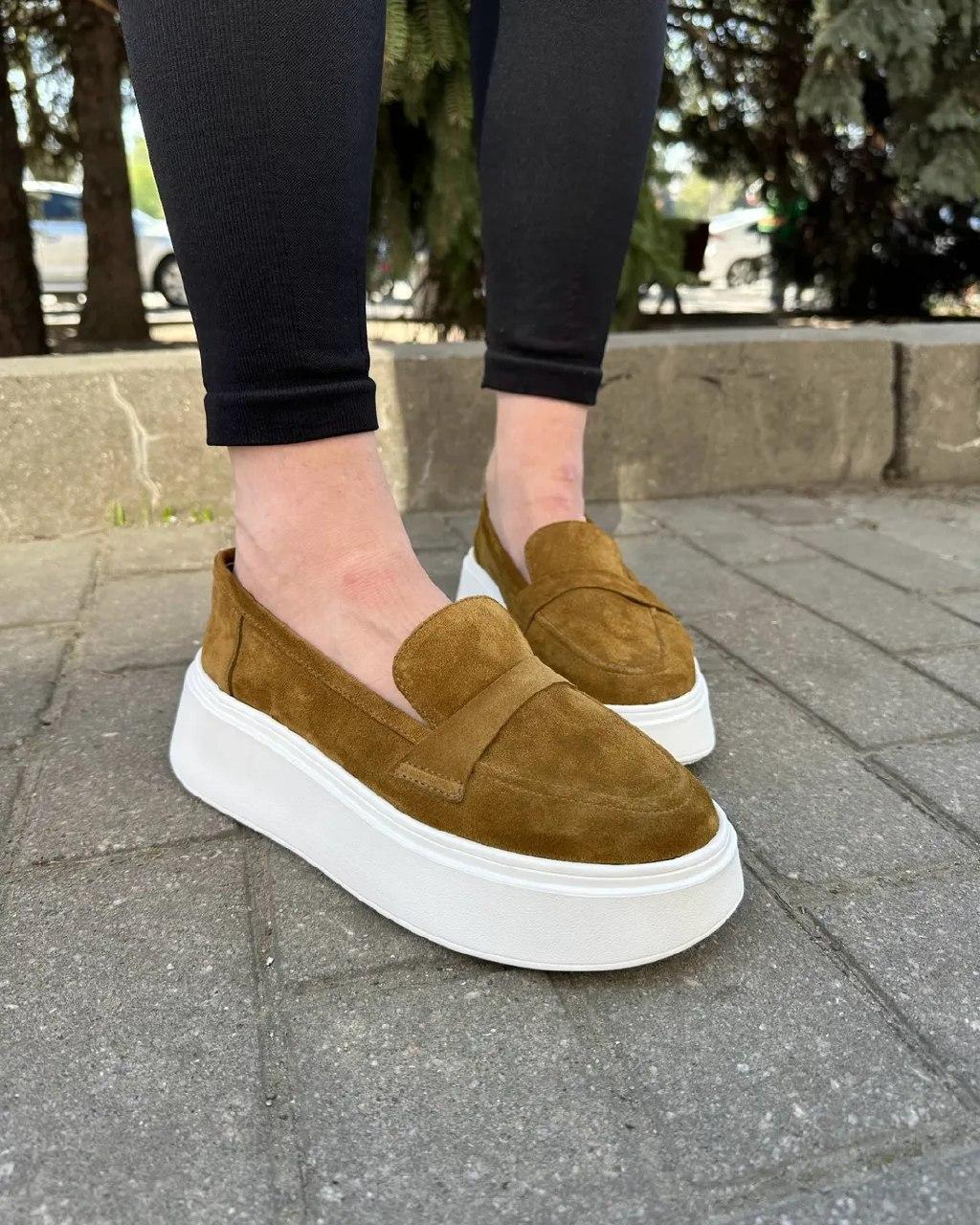 Лофери "Terracotta" натуральна замша на підвищеній підошві