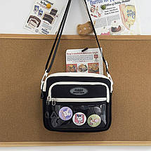 Стильна сумка на плече чорна з аніме-значками та підвіскою Чорна, фото 5