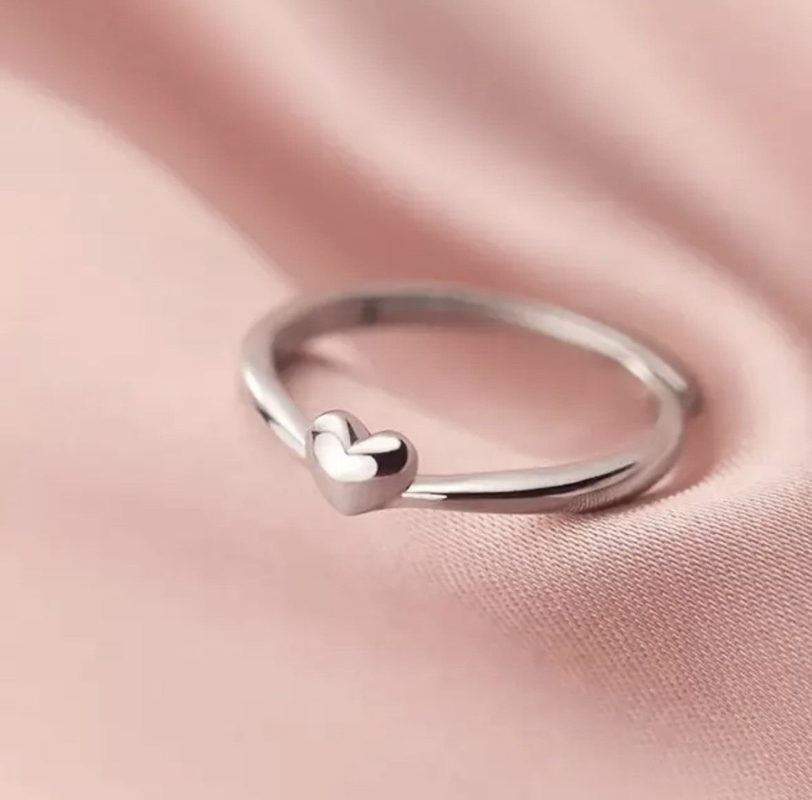 💍 Срібна каблучка «Серце сяйва» з родієвим покриттям