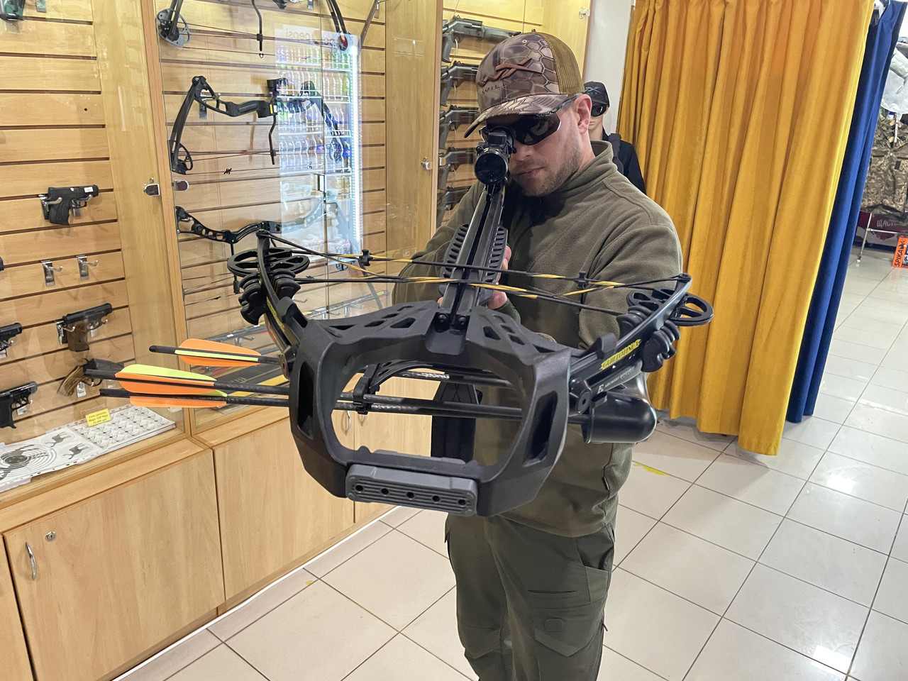 Арбалет Блочний Poe Lang Guillotine X 40 LBS чорний tdi