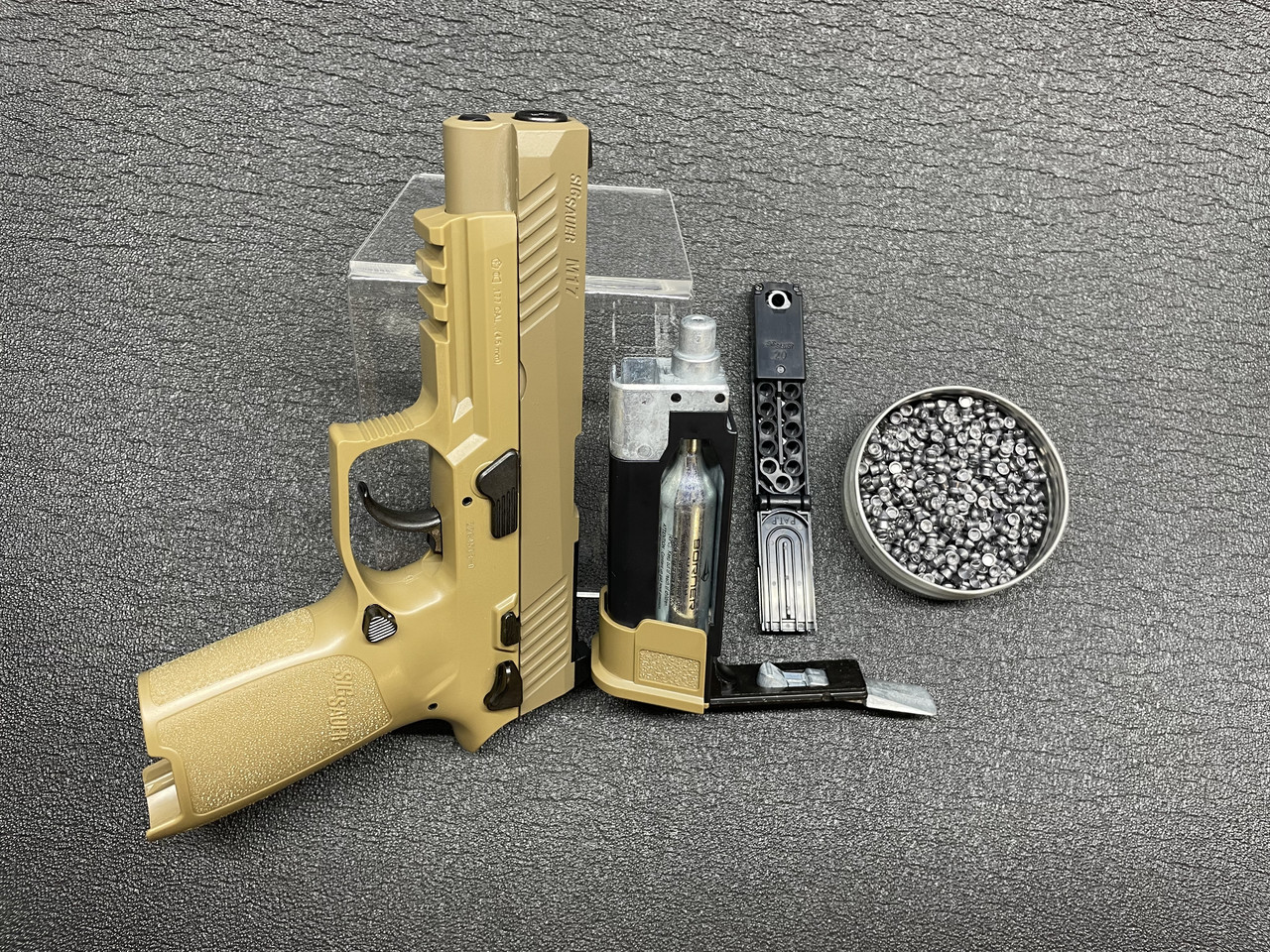 Пістолет Пневматичний Sig Sauer P320-M17 Blowback кал.177 tdi