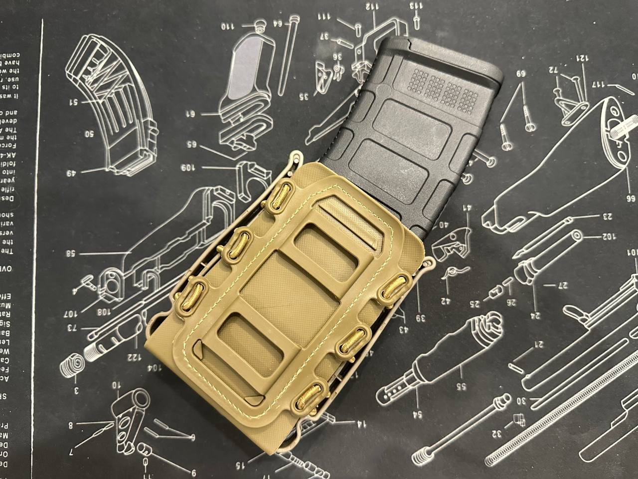 Підсумок Професійний Підсумок Під Магазин Coyote Brown Підсумок AR 15 АК 47 АК 74 tdi