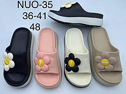 Жіночі шльопанці на товстій підошві з квіточкою, розмір 35/36,37/38,39/40.