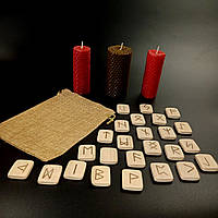 Набор 25 скандинавских рун викингов Старшего Футарка из ольхового дерева в мешочке+подарок
