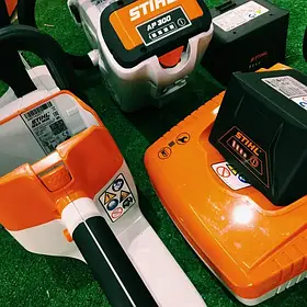 Акумуляторна техніка та комплектуючі