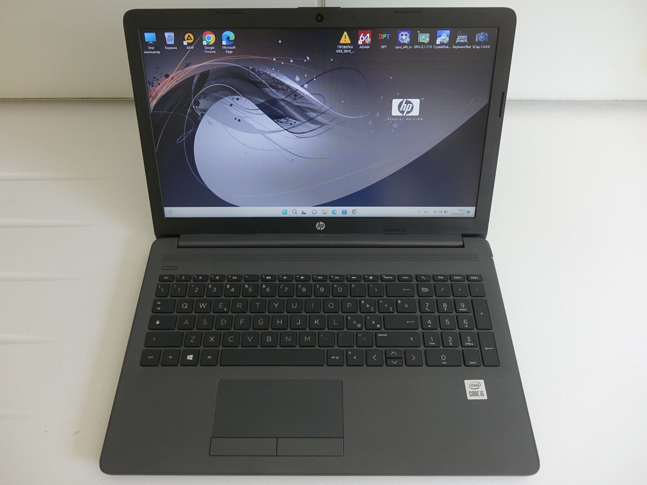 Ноутбук HP 250 G7 15.6, i5-1035G1, 8gb ddr4, 256gb ssd nvme, Win11 Pro, Знос акб 9%