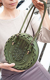 Кругла шкіряна сумка Берегиня оливкова, з короткими і довгим ремінцями