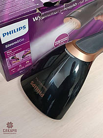 Компактний відпарювач Philips GS362