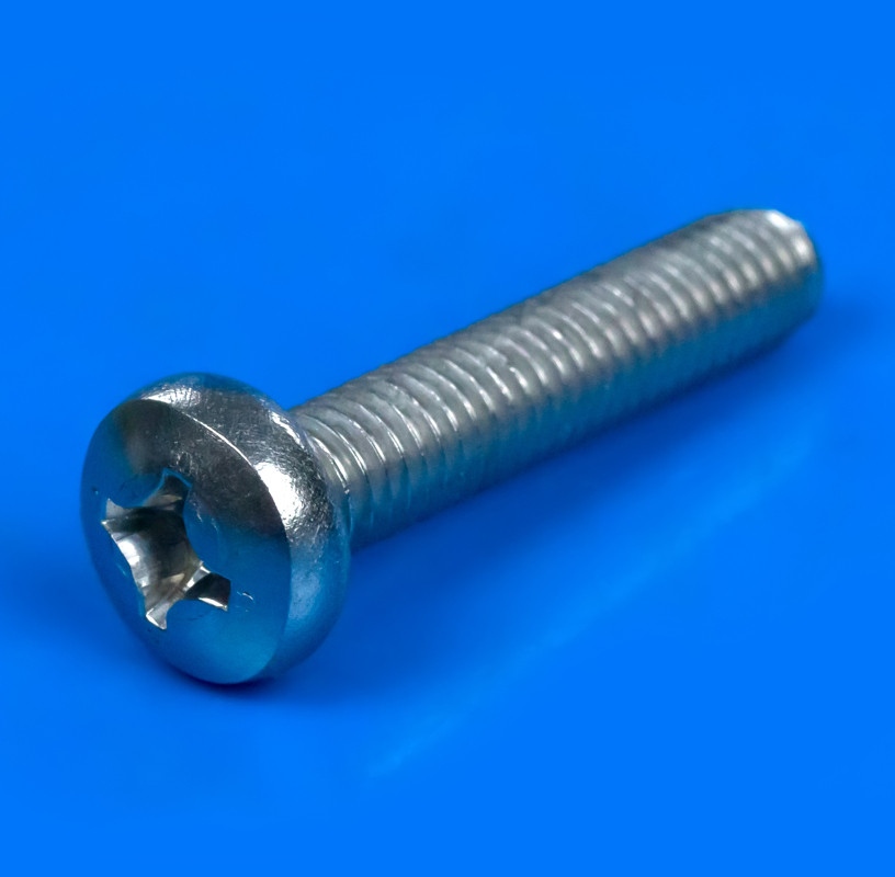 Гвинт М6х30 з неіржавкої сталі (напівкруглий капелюшок) DIN 7985, фото 1