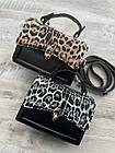 Жіноча сумка крос-боді 14*20 см з клапаном на клямці зі штучної шкіри Nata Чорно-білий леопард, фото 3