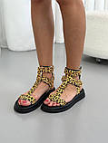 Босоніжки жіночі шкіряні леопардові на низькому ходу, фото 2