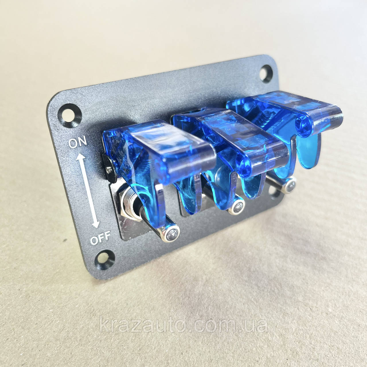 Блок із вимикачами тумблерними 3 шт ON-OFF, 12V, 20 А, ніжки кольору захисного ковпачка синій. DTL-2603