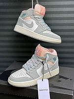 Jordan Retro 1 High Woman