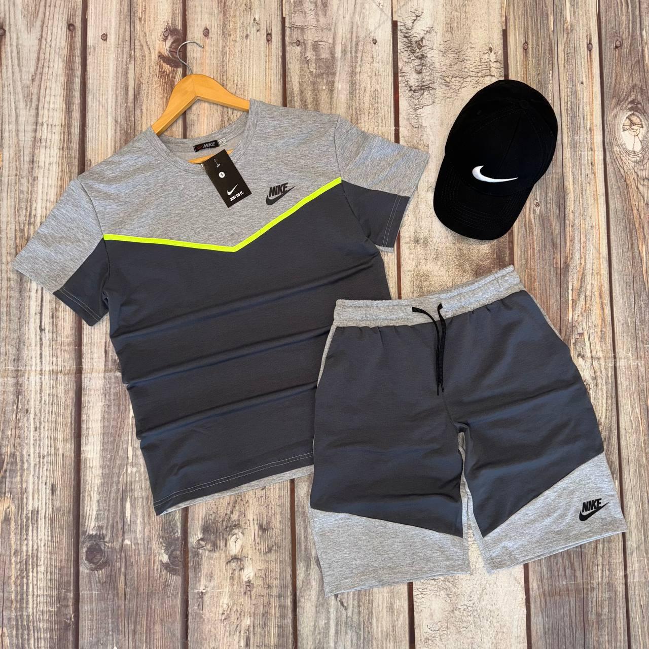 Чоловічий літній костюм Nike Tech Футболка + Шорти сірий Найк Теч на літо